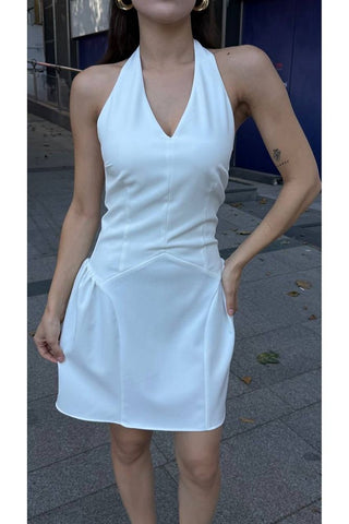 Sırt Dekolteli Boyundan Düğme Kapamalı Mini Yazlık Elbise