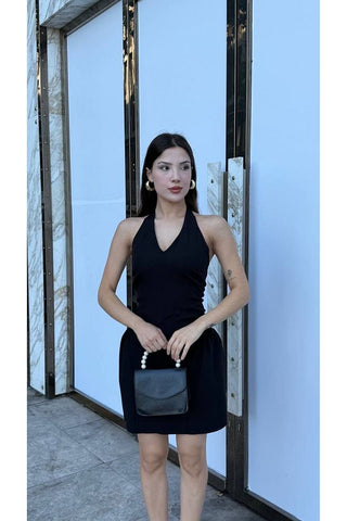 Sırt Dekolteli Boyundan Düğme Kapamalı Mini Yazlık Elbise