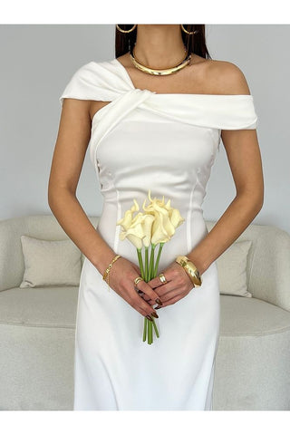 Düşük Omuzlu Saten Midi Elbise