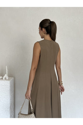 Biyeli Uzun Belden Aşağı Çan İnen Kolsuz Şık Günlük Kadın Elbise