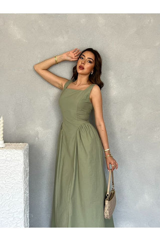 Kare Yaka Kalın Askılı Uzun Boy Yandan Büzgü Detaylı Airobin Günlük Elbise