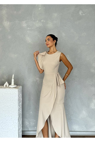 Asimetrik Kesim Eteği Ve Tek Kolu Volanlı Şık Özel Gün Kadın Davet Elbisesi