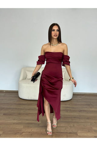 Gold Toka Detaylı Asimetrik Saten Elbise