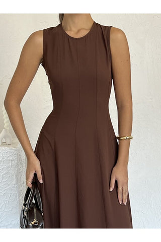 Biyeli Uzun Belden Aşağı Çan İnen Kolsuz Şık Günlük Kadın Elbise