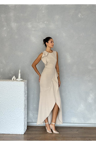 Asimetrik Kesim Eteği Ve Tek Kolu Volanlı Şık Özel Gün Kadın Davet Elbisesi