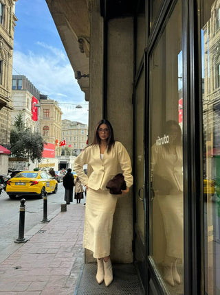 BALON KOLLU CEKET VE YIRTMAÇLI ETEK-EKRU